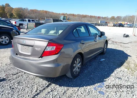 2012 Honda Civic Lx z USA, uszkodzony, nr VIN 19XFB2F57CE013567